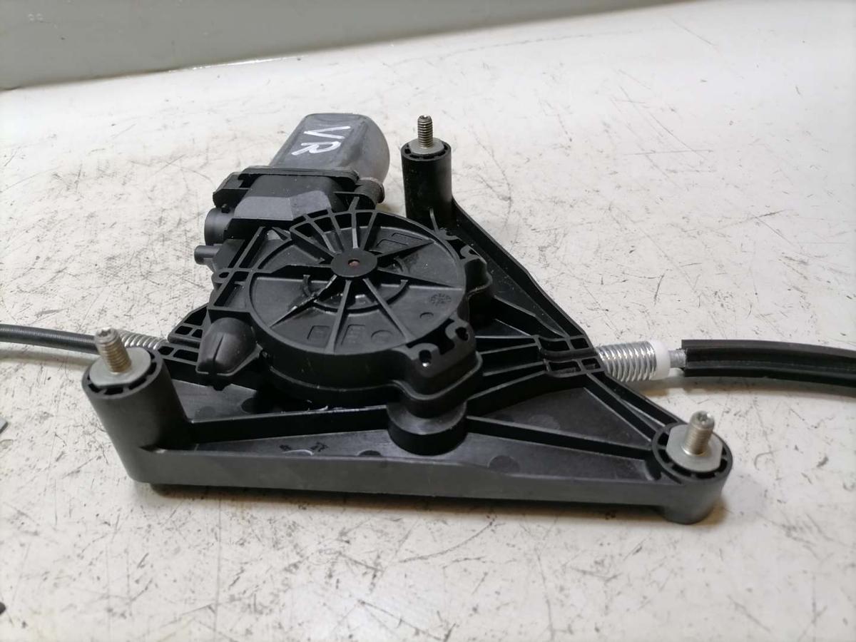 Peugeot 108 original Fensterheber vorn rechts elektrisch 5-T&uuml;rer Bj.2016